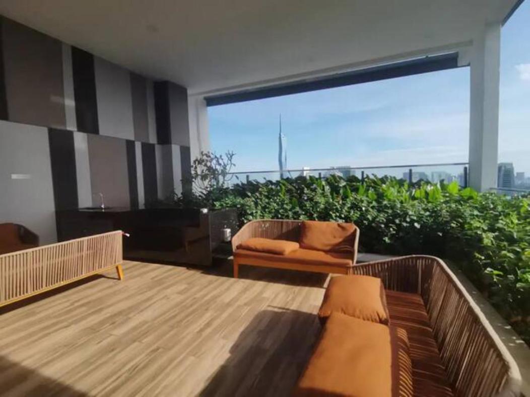 Maxhome At The Luxe By Infinitum Kuala Lumpur Exterior foto